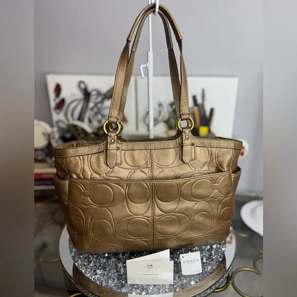 Coach 2012 Gallery copper Embossed Leather Tote EUC - Picture 5 of 15